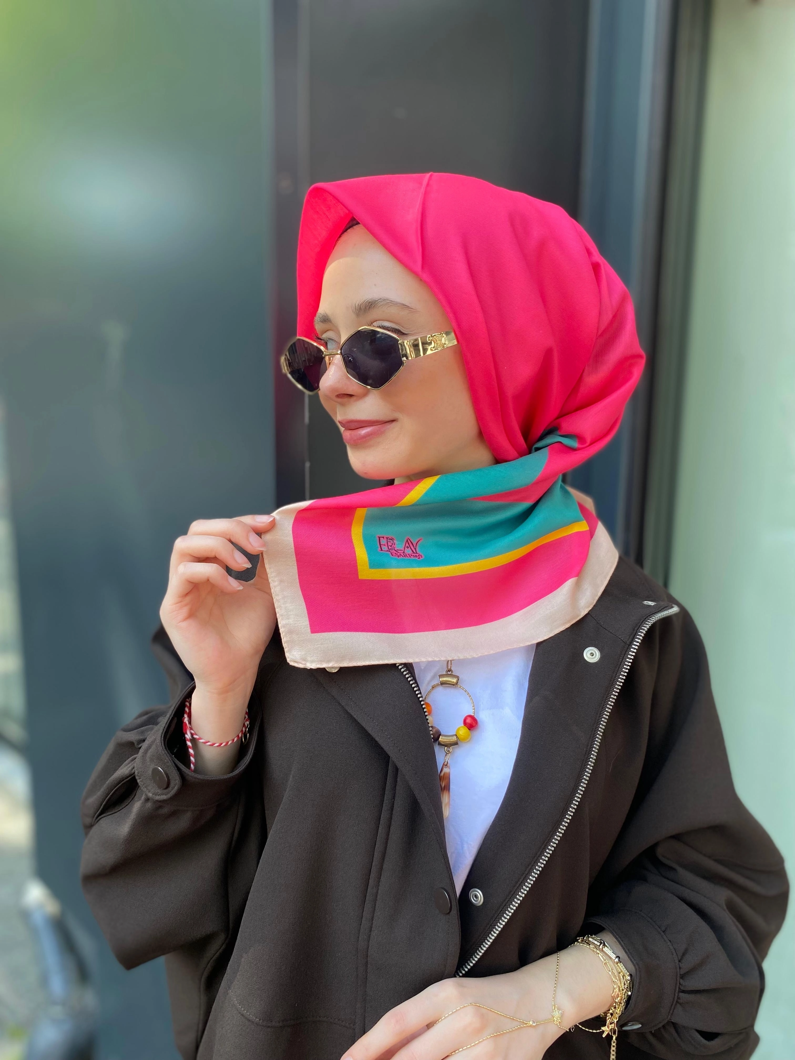 DÜZ ÇERÇEVE SOFT EŞARP