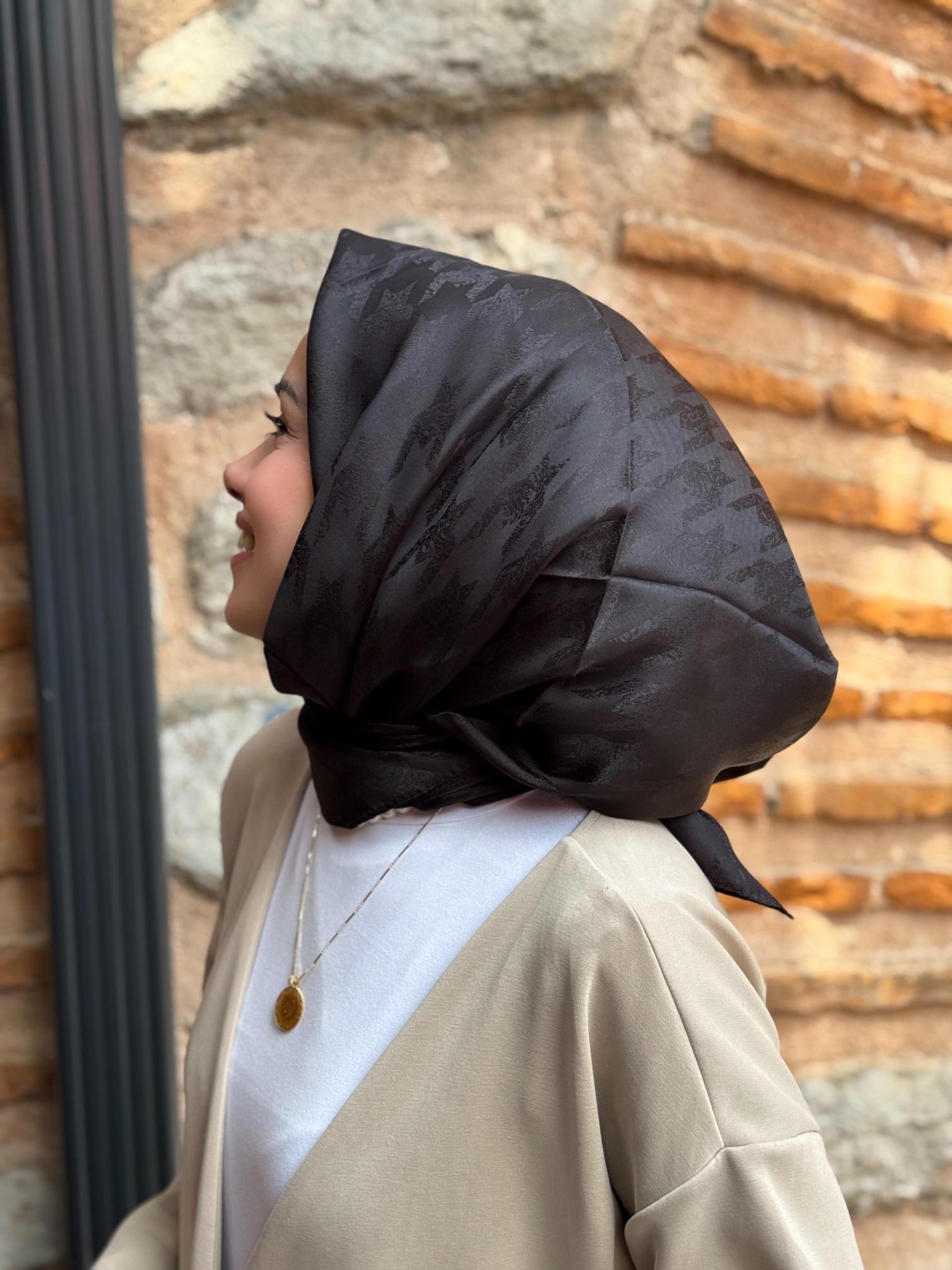 STAR KAZ AYAĞI EŞARP SİYAH