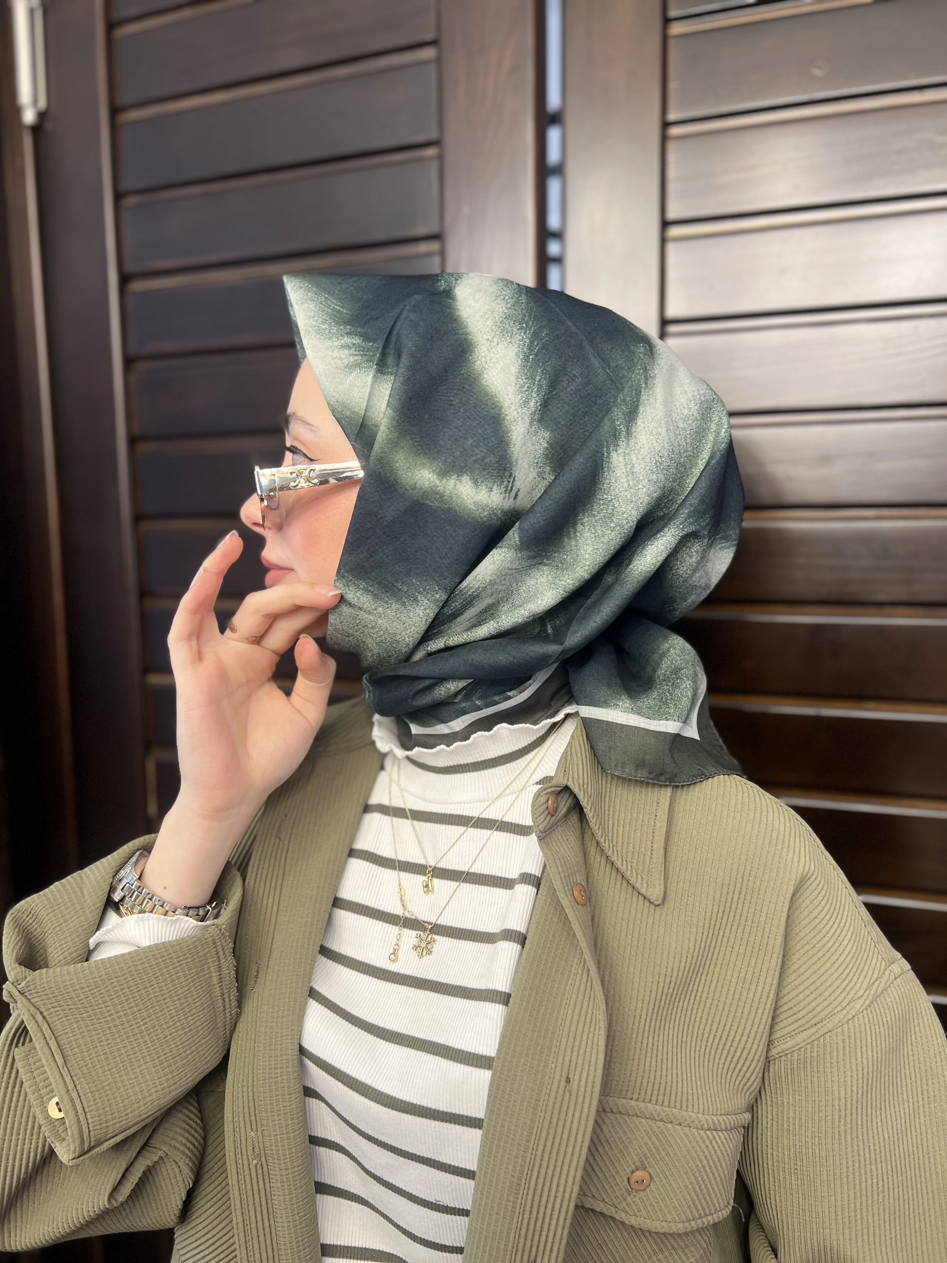 Tüy desen soft eşarp