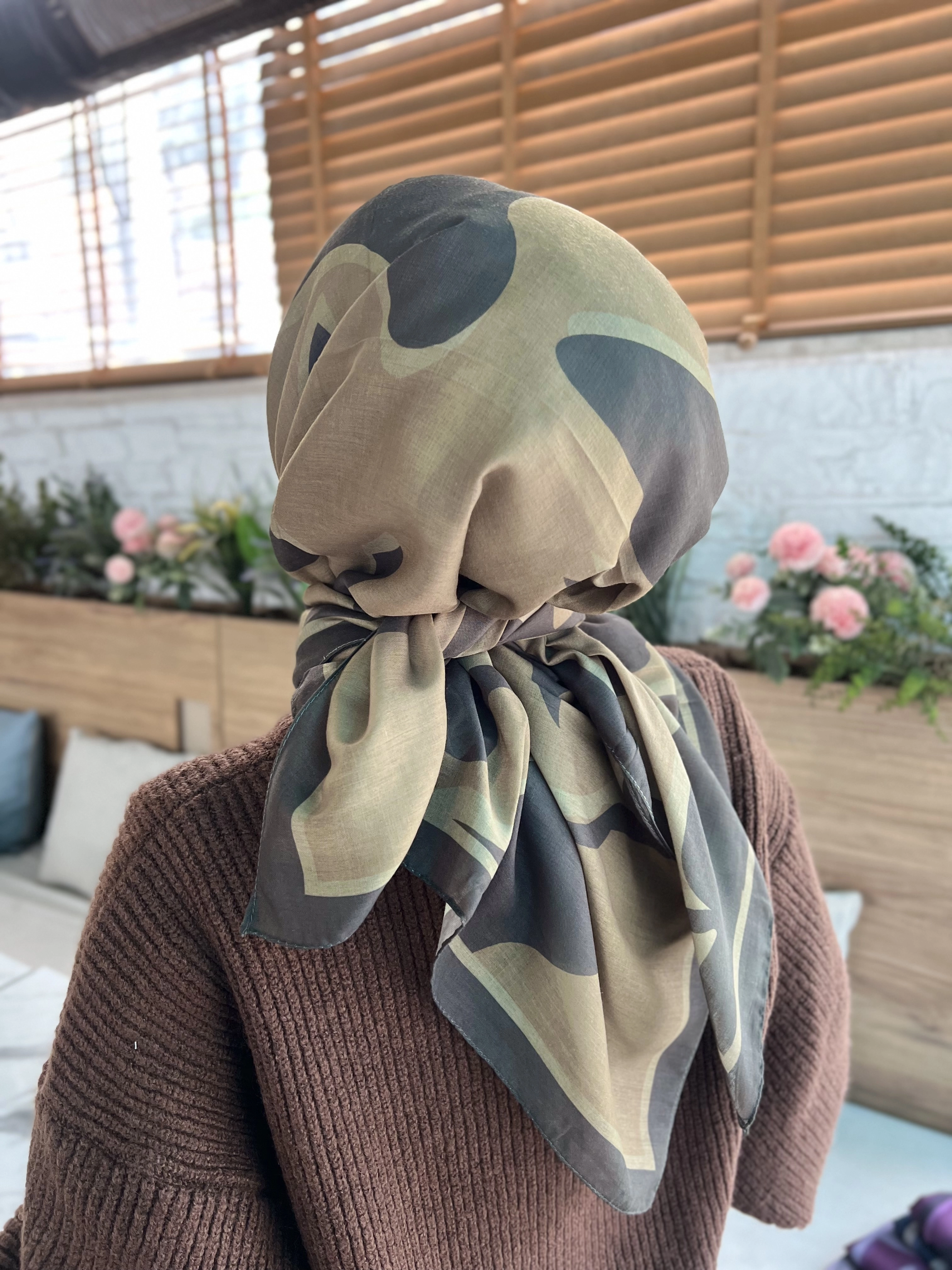 ELİSA BÜYÜK BOY EŞARP