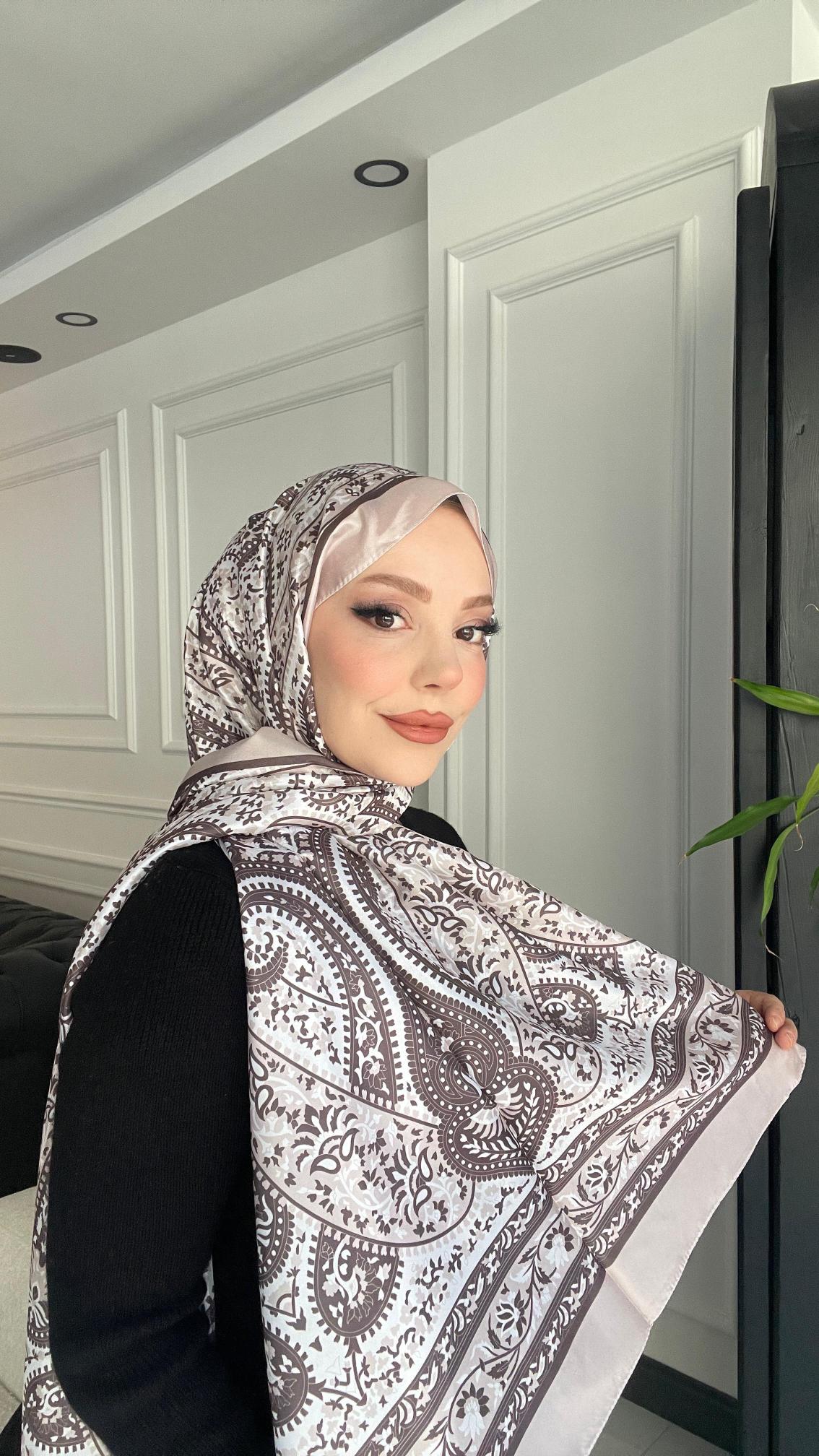 LİLYUM VUAL İPEK ŞAL