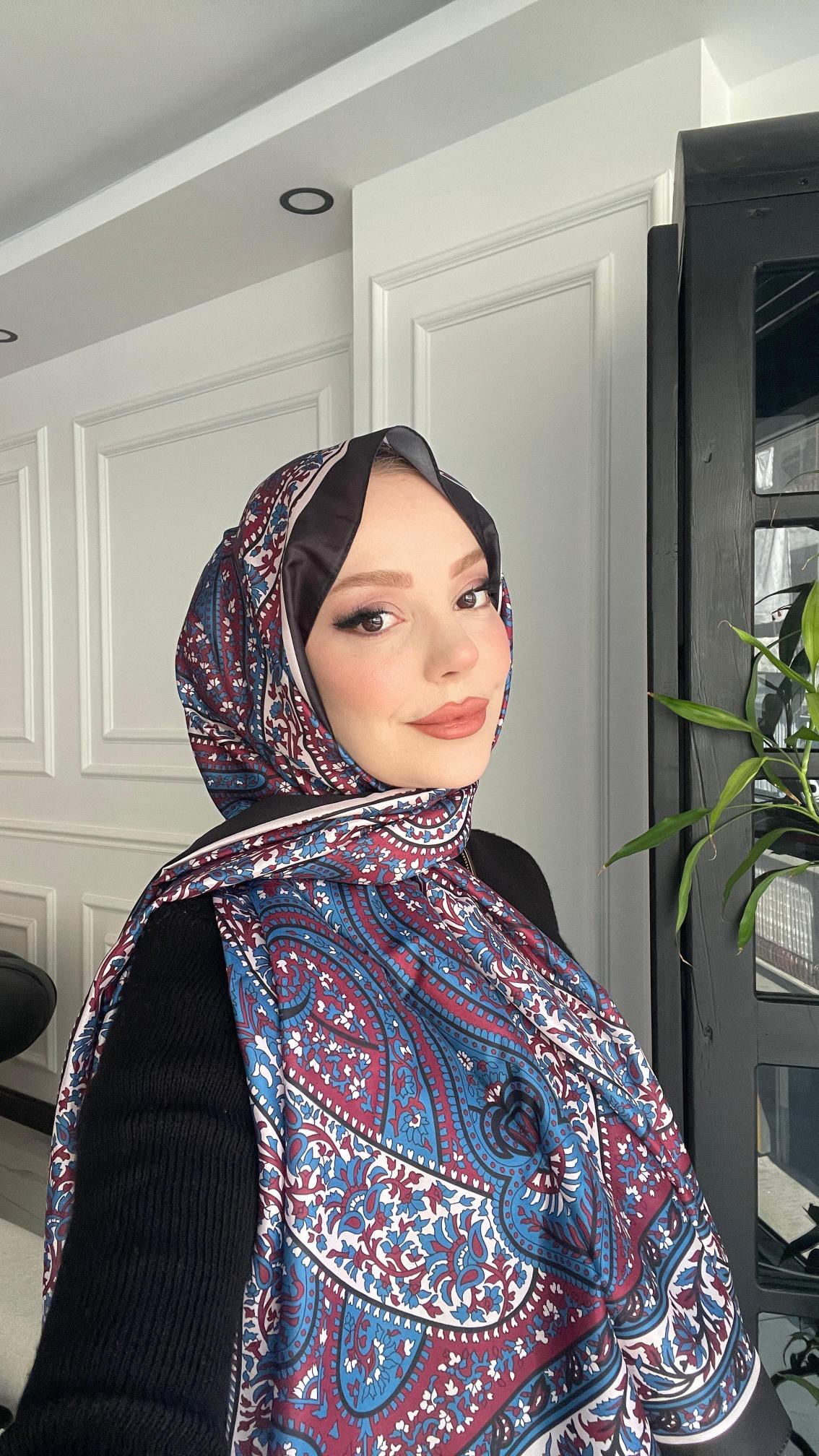 LİLYUM VUAL İPEK ŞAL