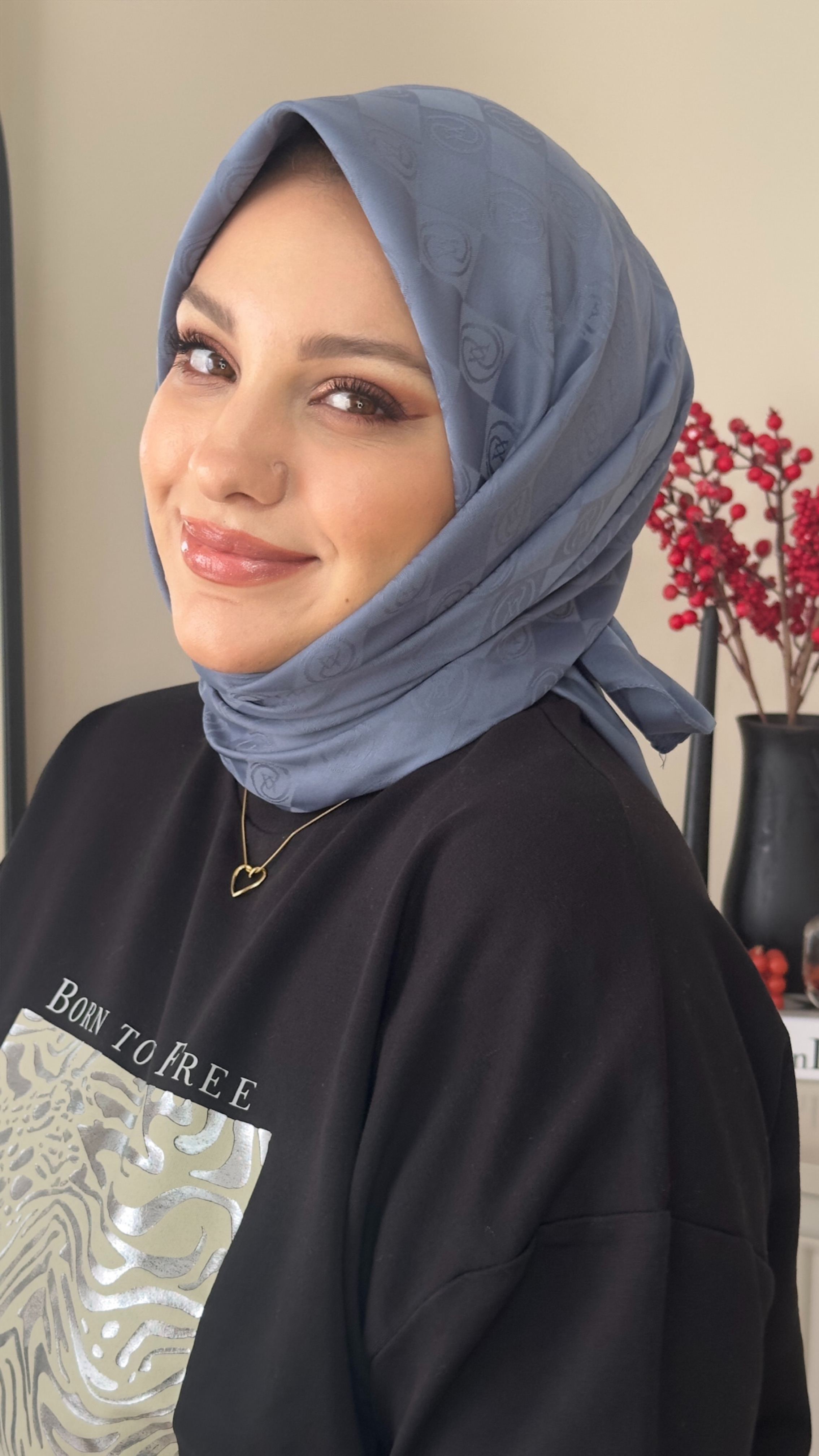 MONOGRAM%20EŞARP%20FÜME