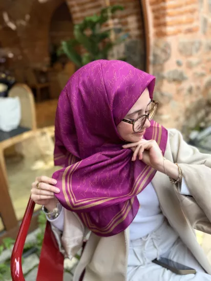 İmza soft eşarp