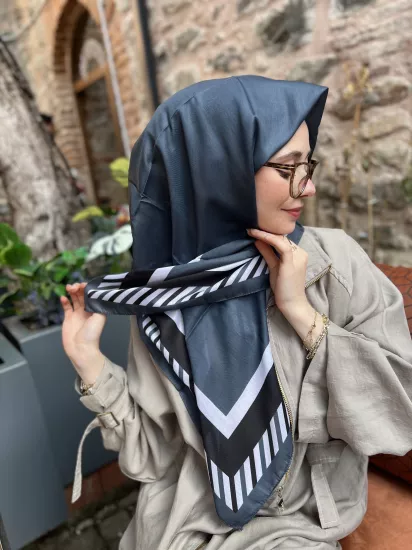 ÇİZGİ ÇERÇEVE SOFT EŞARP