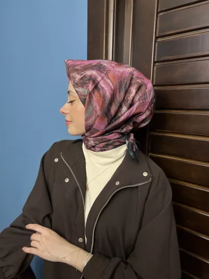 Ey scarf
