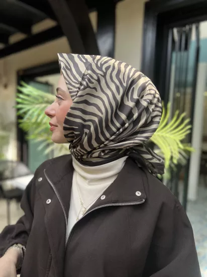 Zebra desen soft eşarp