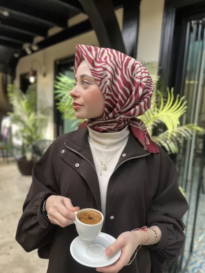 Zebra desen soft eşarp