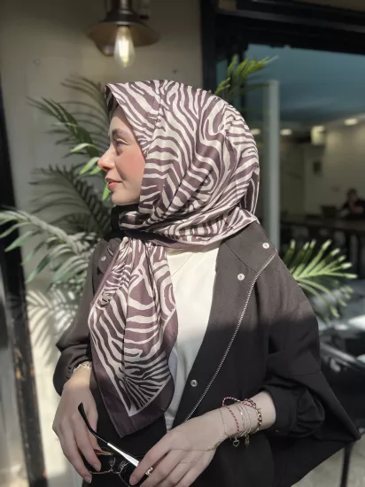 Zebra desen soft eşarp