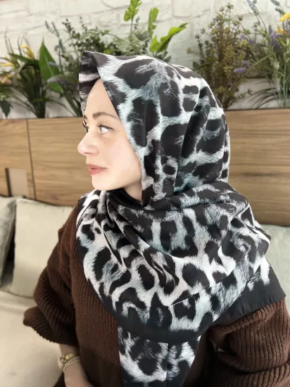 Leopar büyük boy eşarp