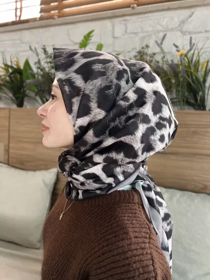 Leopar büyük boy eşarp
