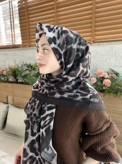 Leopar büyük boy eşarp