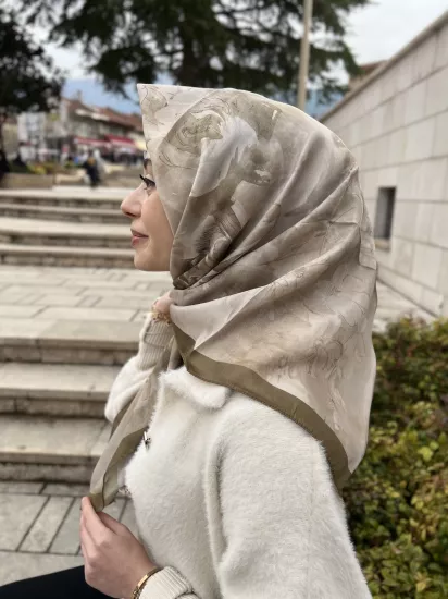 Melis desen soft eşarp