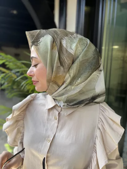 Sulu boya krep eşarp