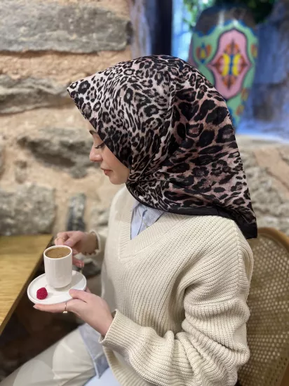 Orjinal leopar soft eşarp