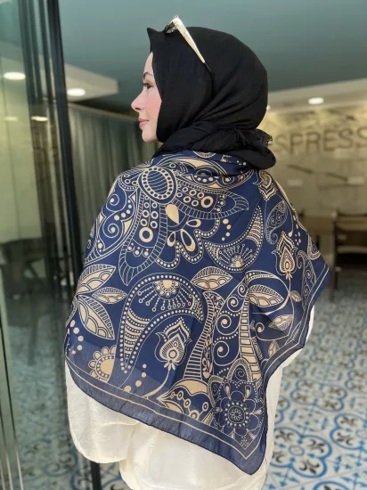 Omuz eşarbı 