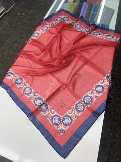 ÇİÇEK ÇERÇEVELİ SOFT EŞARP