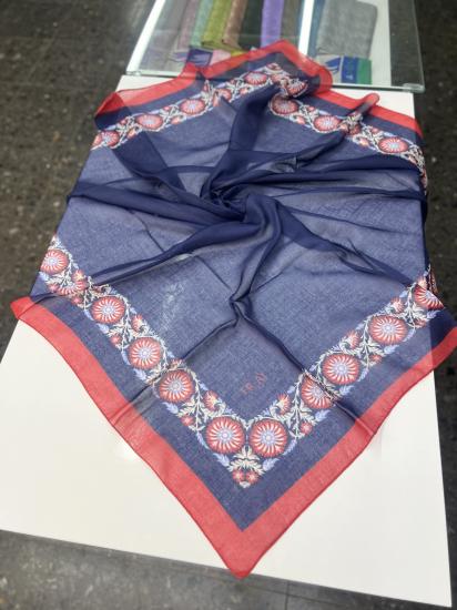 ÇİÇEK ÇERÇEVELİ SOFT EŞARP