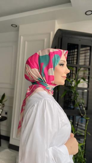 Soft eşarp 